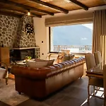 κόρυς Apartamento *